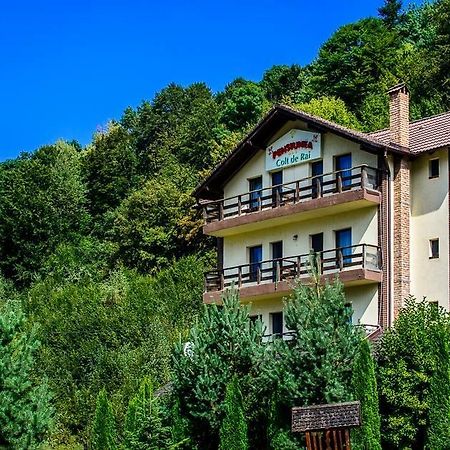 Готель Vila Colt De Rai Ришнов Екстер'єр фото